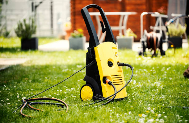 Best Soft Washing for Delicate Surfaces in Hewlett, NY